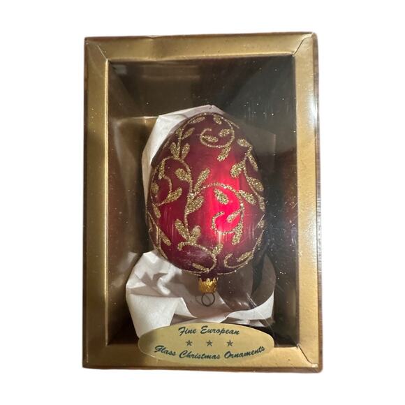 Fine European Glass Christmas Ornament - Picture 1 of 1